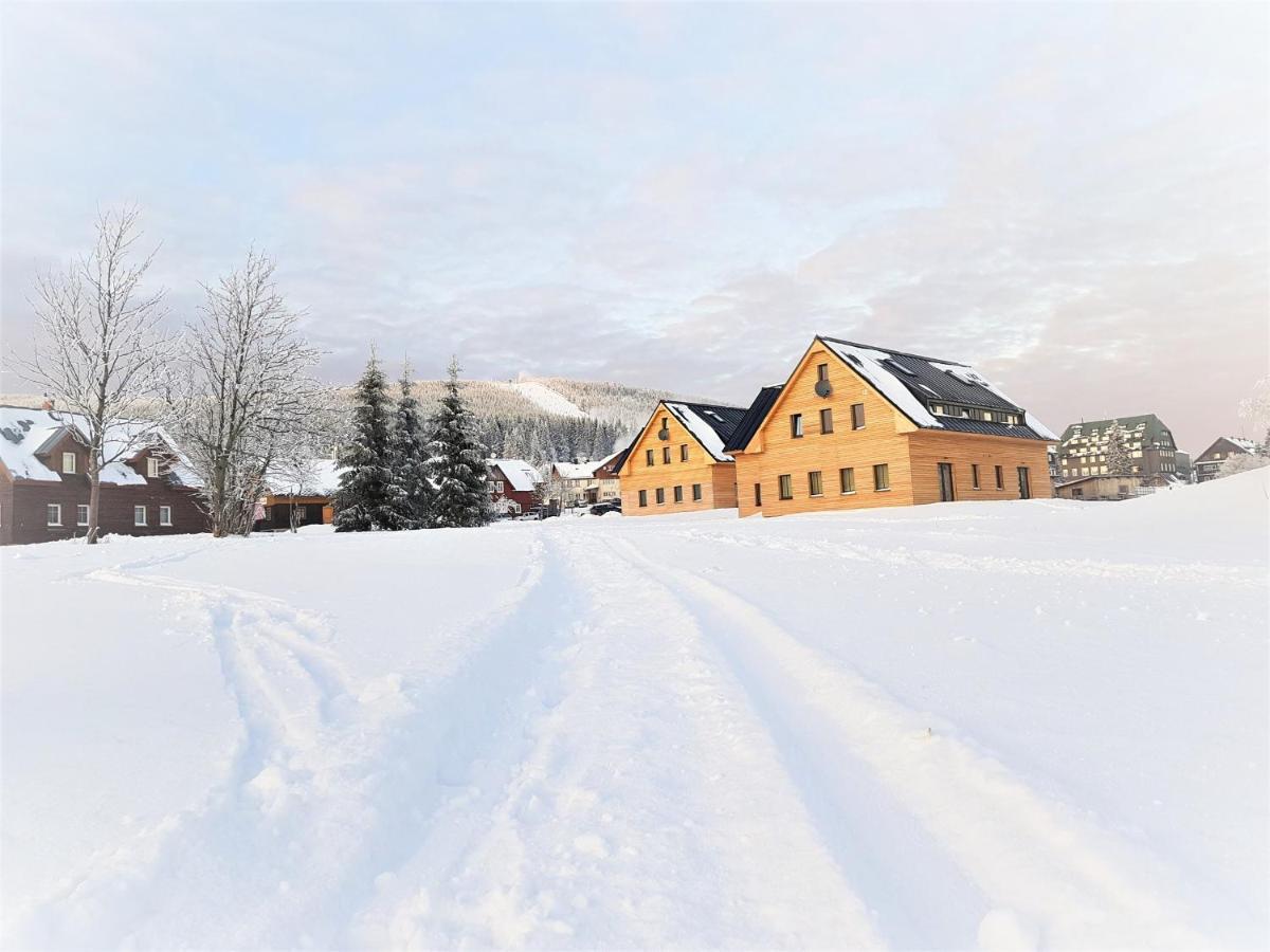 Woodhome - Luxury Mountain Apartment Горни-Мала-Упа Экстерьер фото