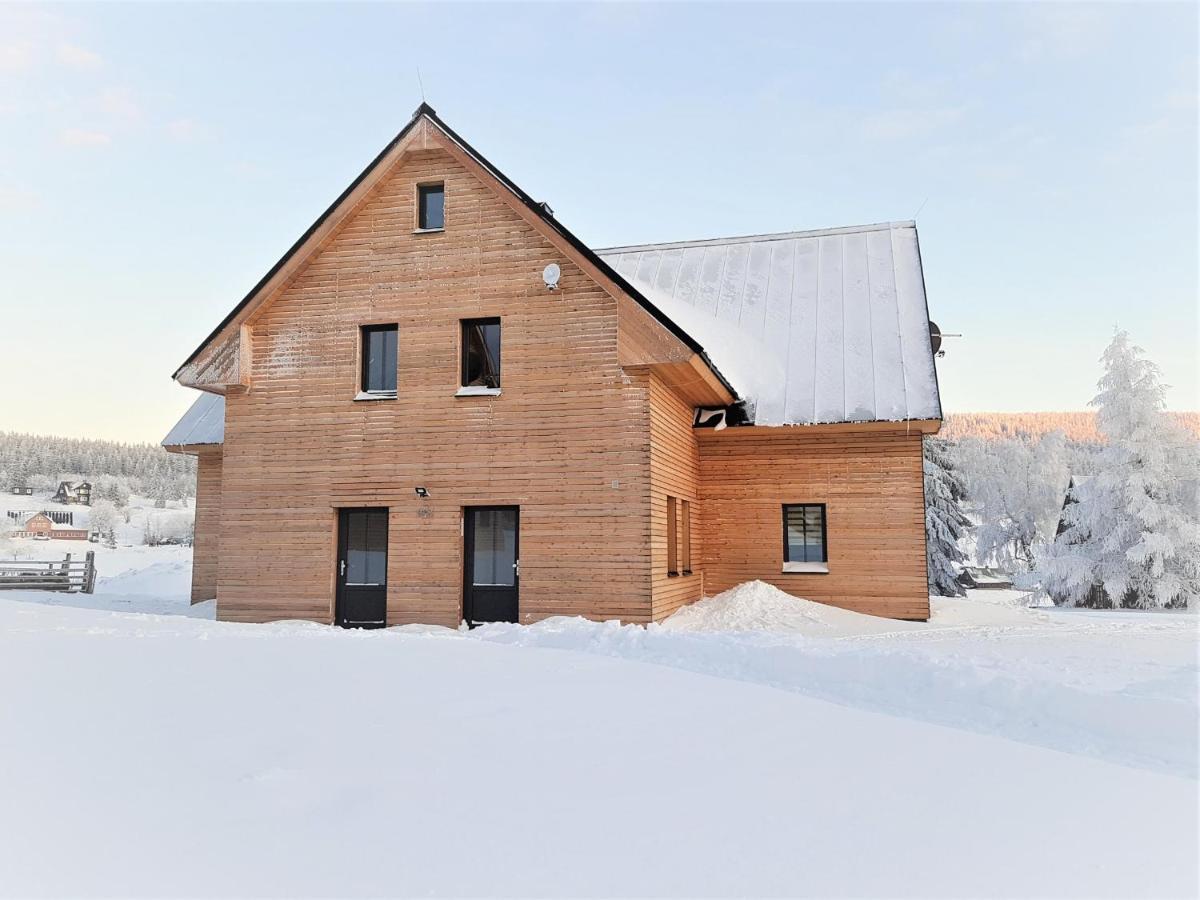 Woodhome - Luxury Mountain Apartment Горни-Мала-Упа Экстерьер фото