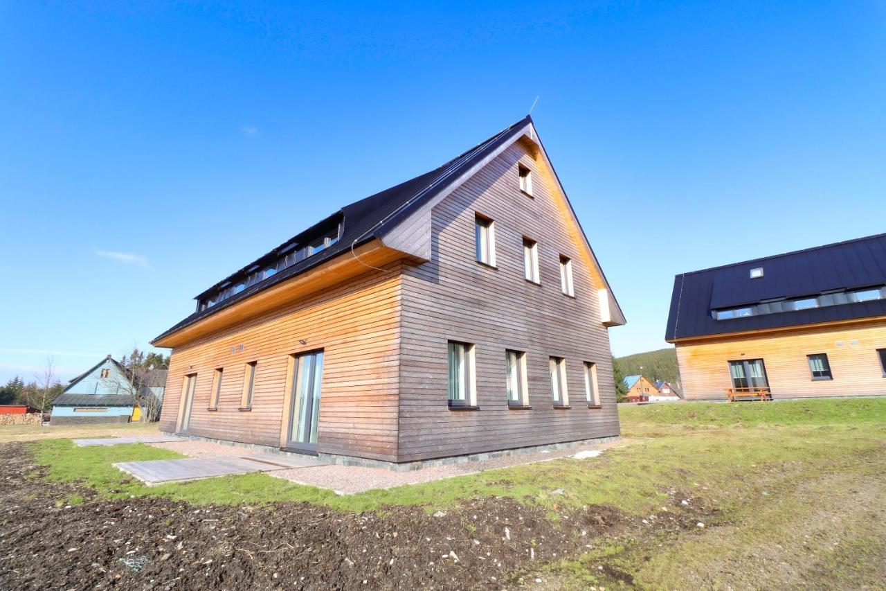 Woodhome - Luxury Mountain Apartment Горни-Мала-Упа Экстерьер фото